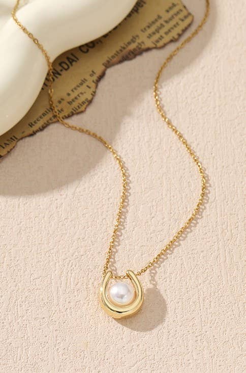 NON-TARNISH PEARL U NECKLACE | 40NK327