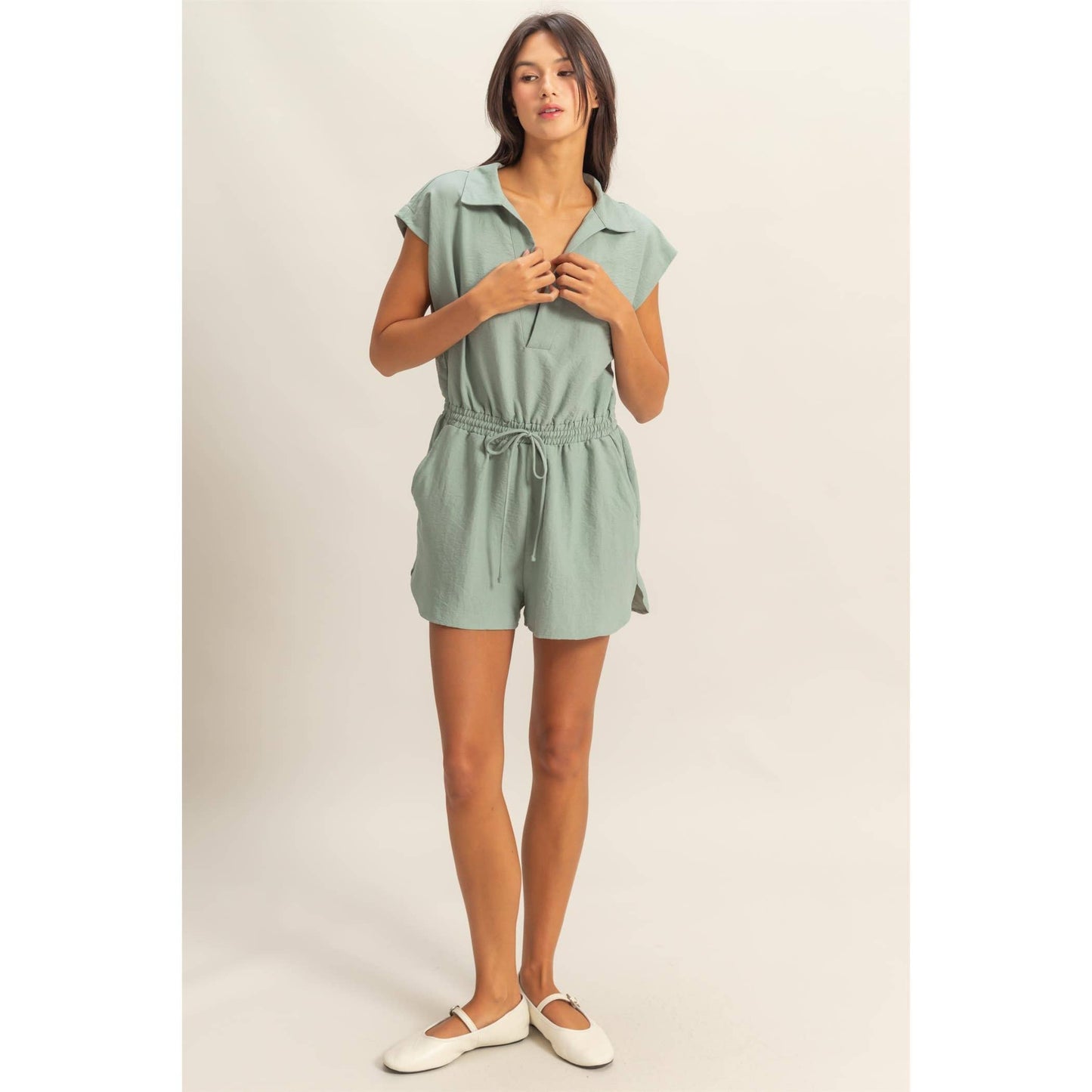 COLLARED ROMPER