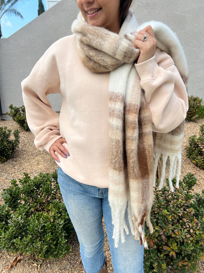 Black Chunky Scarf