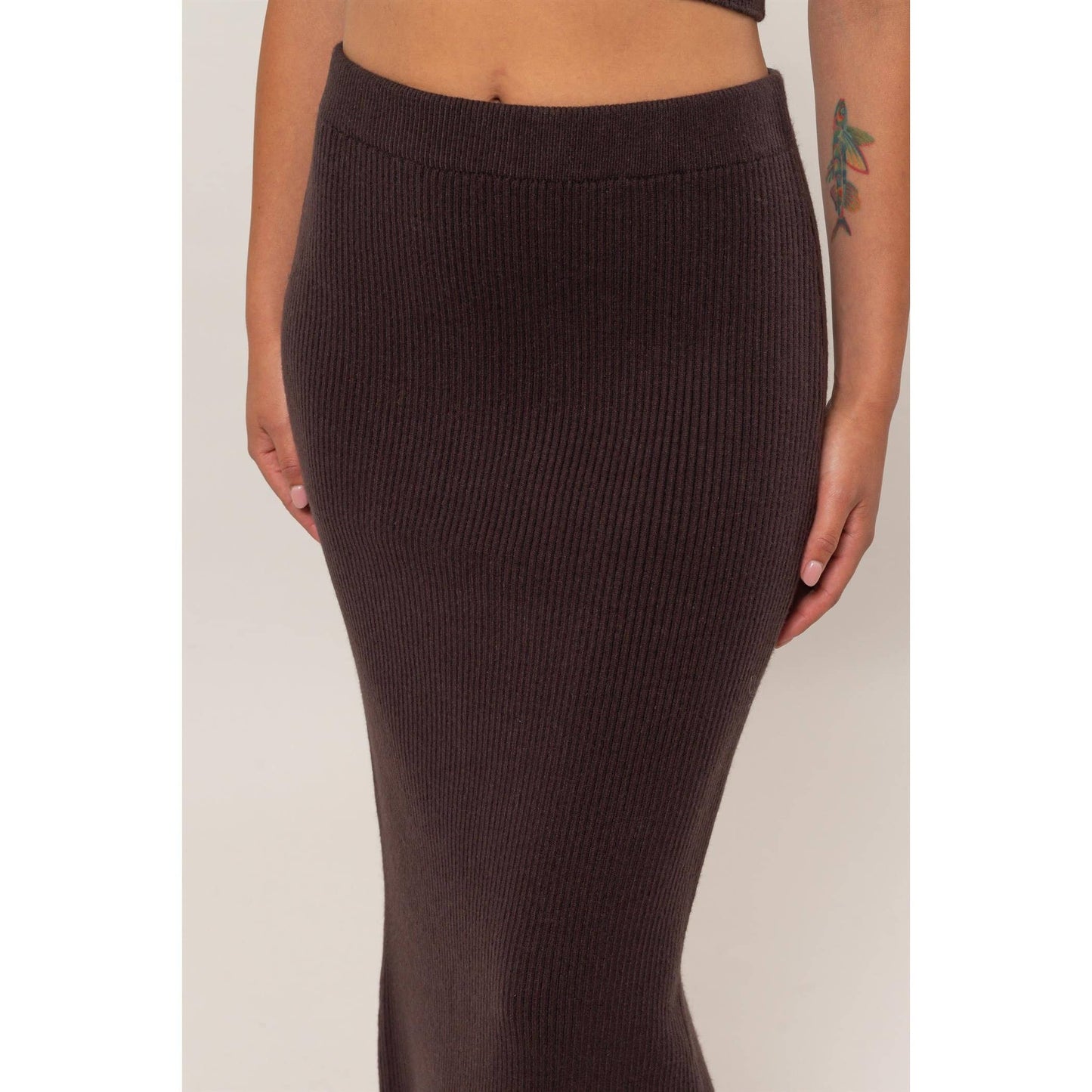 DZ24G108-Ribbed Knit Midi Skirt