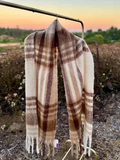 Black Chunky Scarf