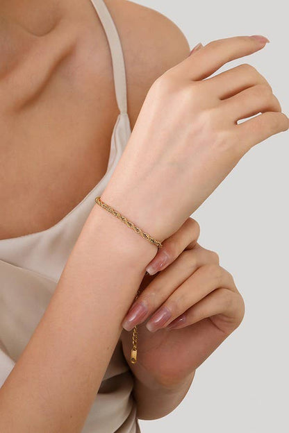 WATERPROOF TARNISH FREE BRACELET