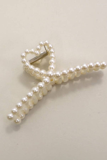 PEARL HAIR CLAW CLIPS | 40H736