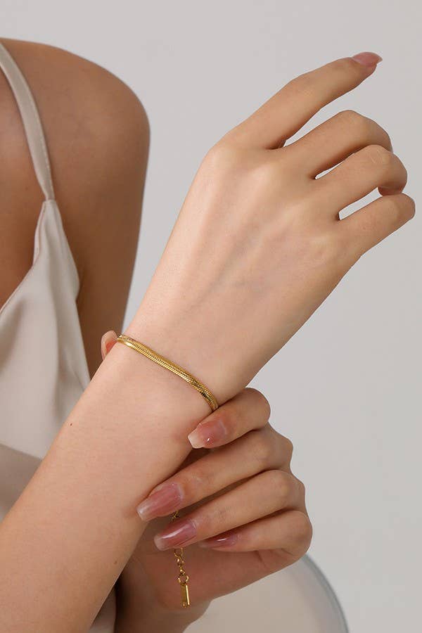 WATERPROOF TARNISH FREE BRACELET